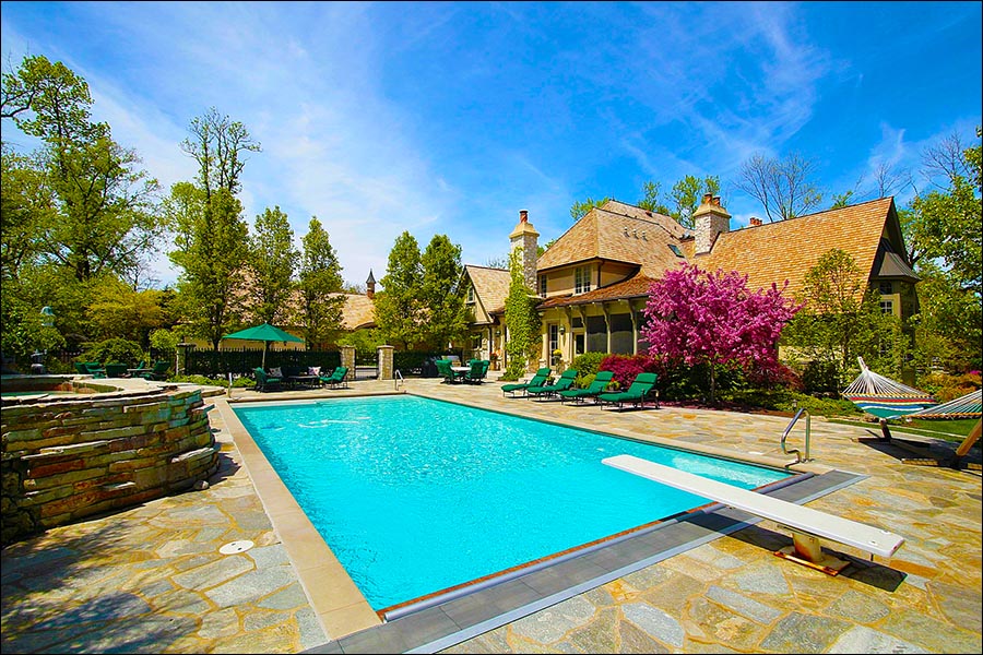 25 Essential Tips For Better Pool Safety