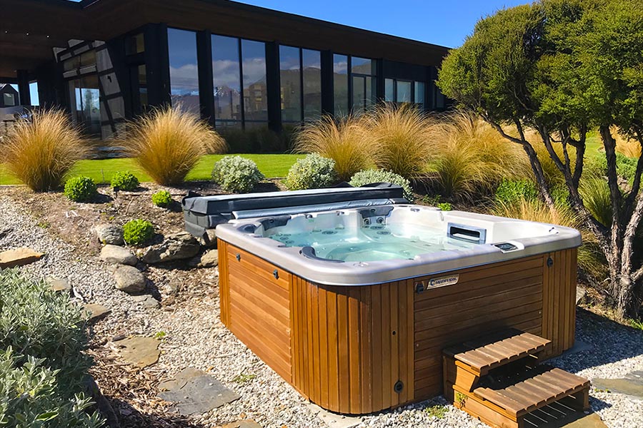 Hot Tub Troubleshooting Guide: 15 Common Problems & What To Check First